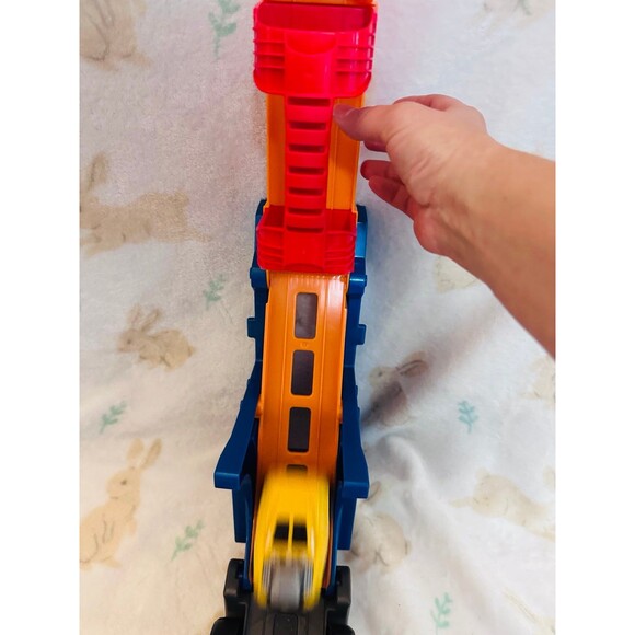 Mega Blocks First Builders Fast Tracks McQueen Car Big Truck Racing Rig - Picture 7 of 8